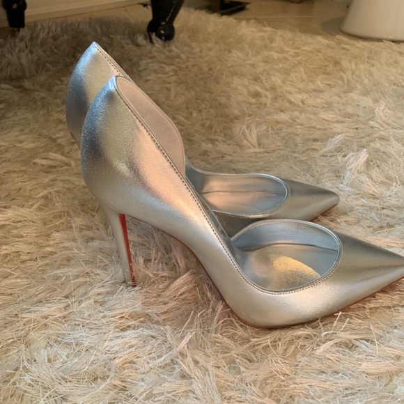 Christian Louboutin heels - Picture 4 of 5